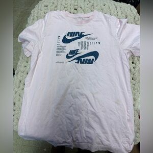 Nike Pink Graphic T-Shirt - Men’s Large